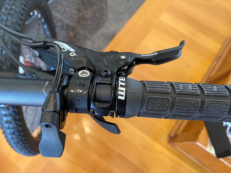 Controls Right-top.jpeg