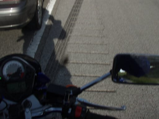 Attempting to take pics from the bike in traffic jame and gear...